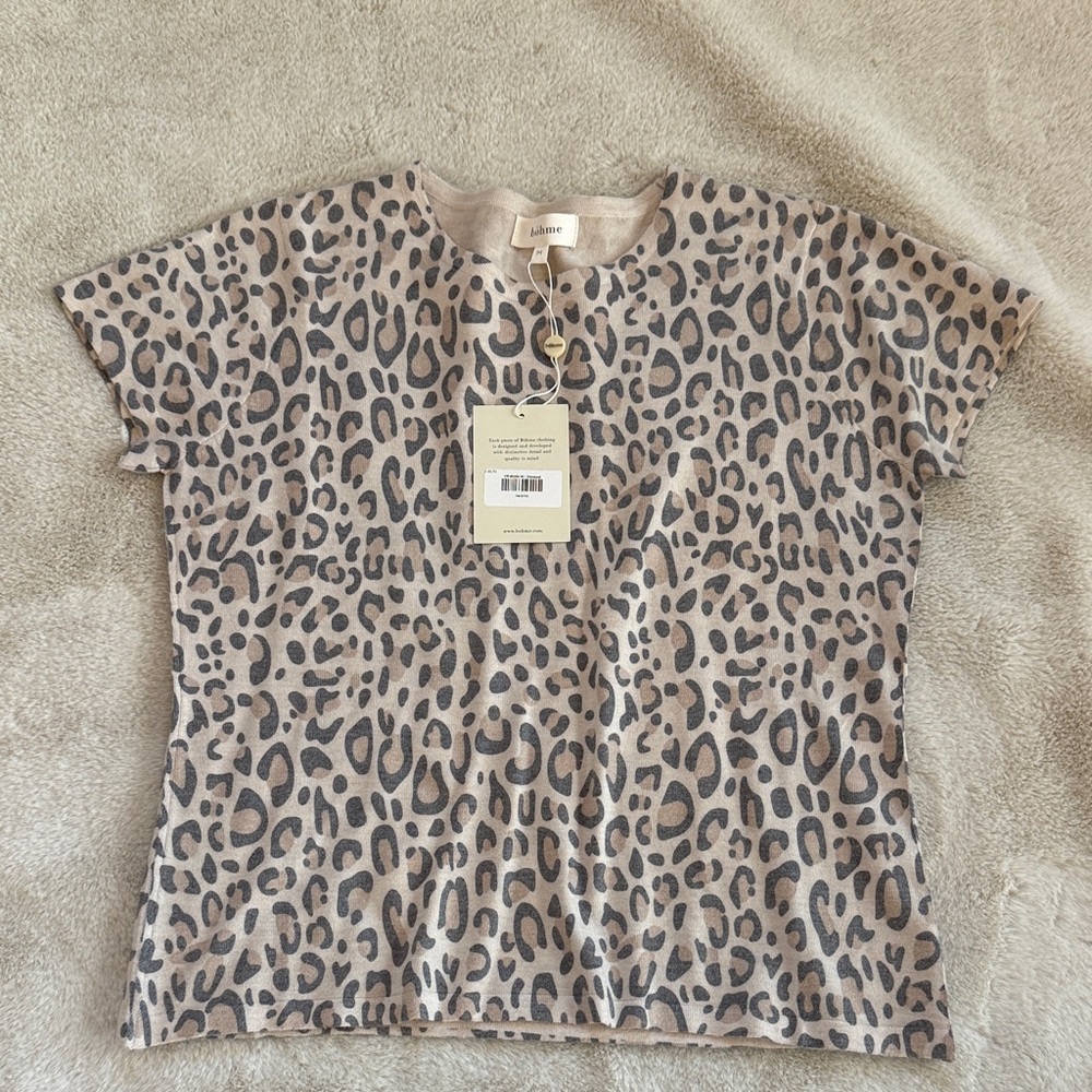 Bohme Leopard Print Short Sleeve Sweater Tee